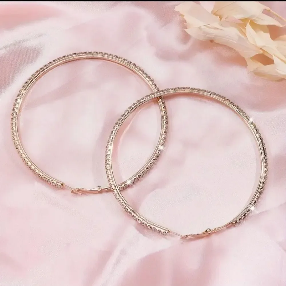 🆕🛞 Exaggerated Hollow Out Hoop Earrings - Gold
